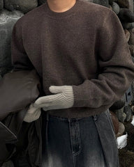 Minimalist Style Round Neck Pullover Sweater