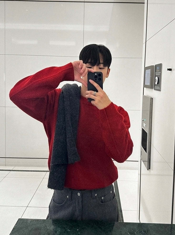 Minimalist Style Round Neck Pullover Sweater