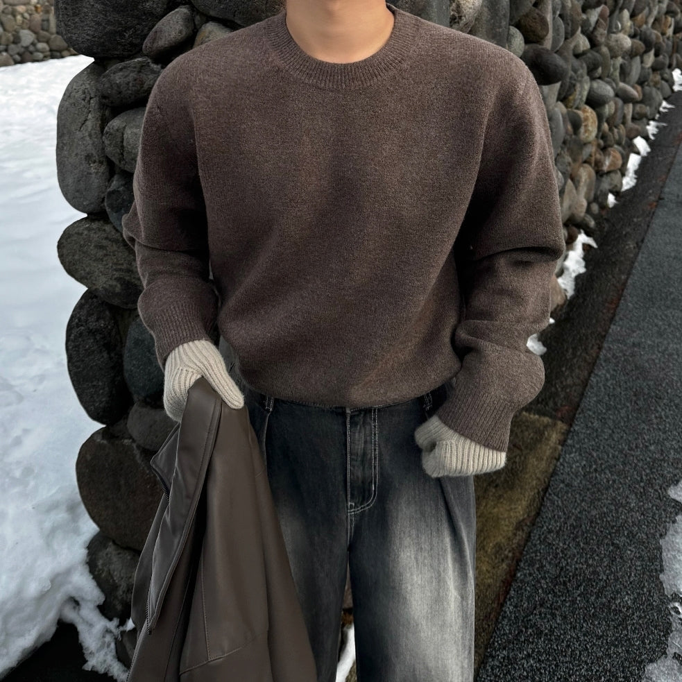 Minimalist Style Round Neck Pullover Sweater
