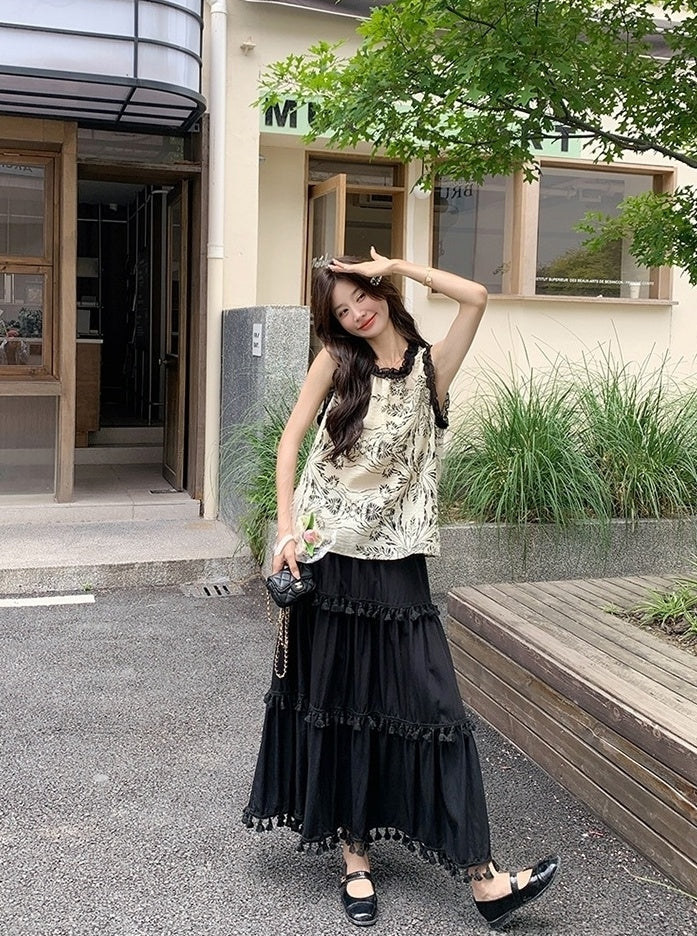 Modern Style Contrast Trim Vest And Skirt Set