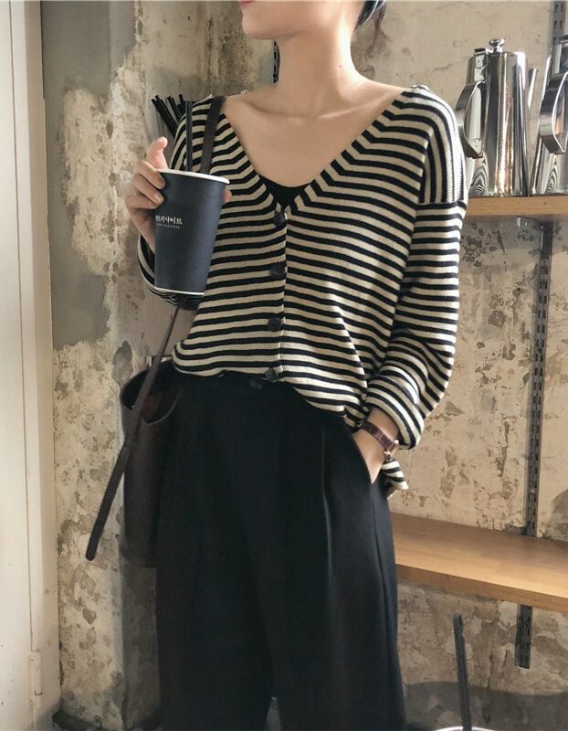 Black And White V-Neck Striped Knit Cardigan