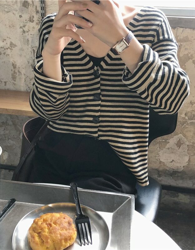 Black And White V-Neck Striped Knit Cardigan