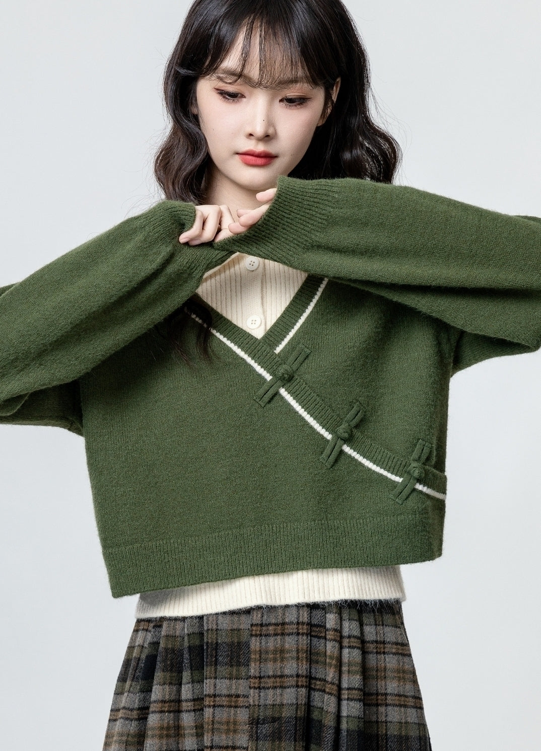 New Style Knit Polo Collar Top With Frog Buttons