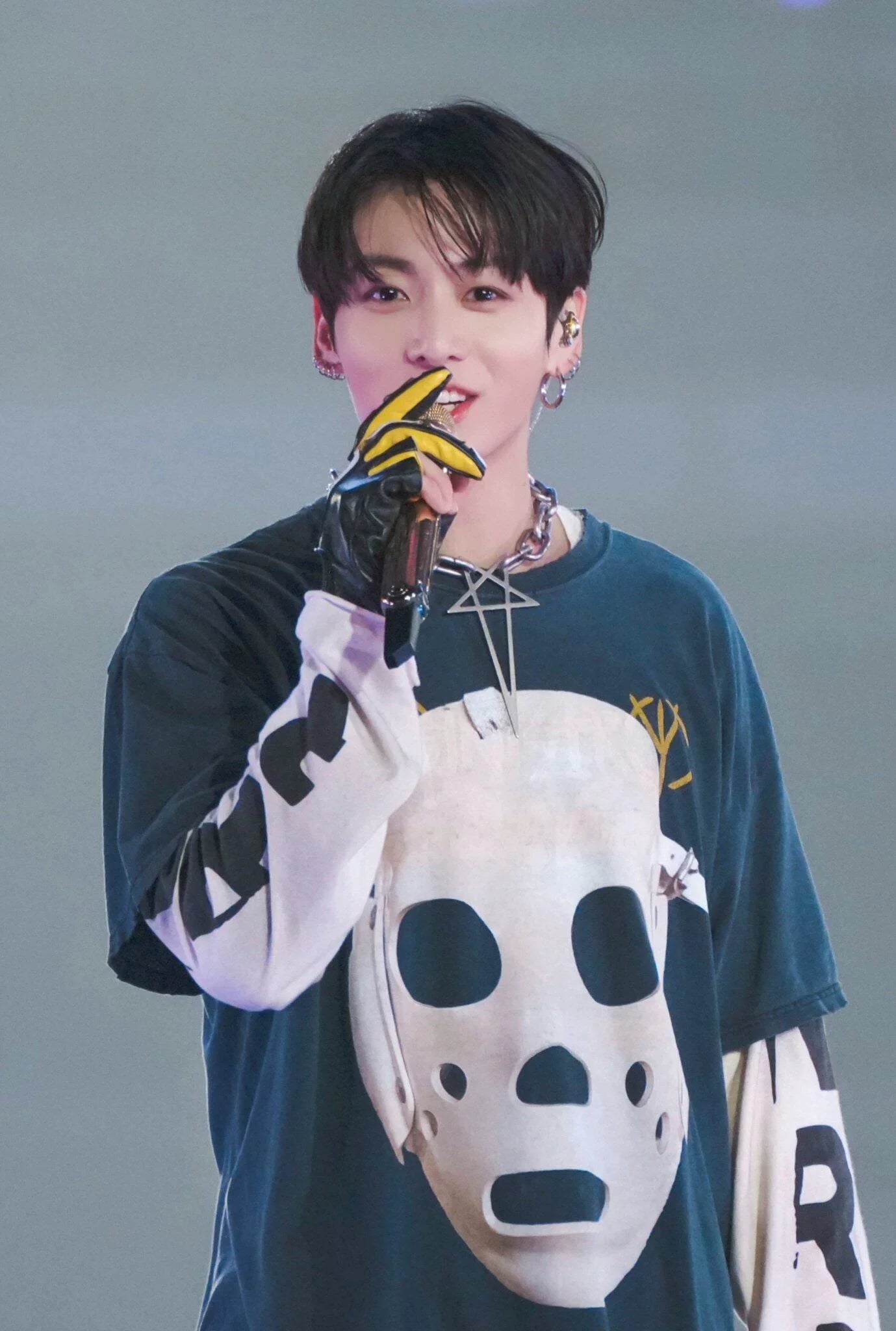 Black Mask Print T-Shirt