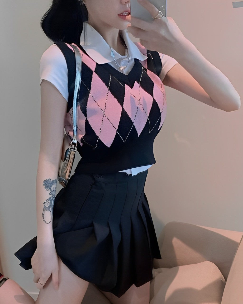 Pink Diamond Patterned Knitted Vest