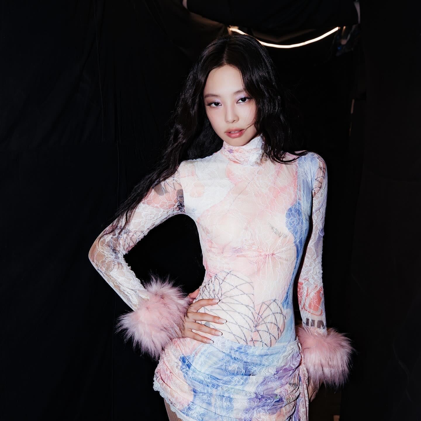 Pink Fur Cuffs Bodycon Long Sleeves Dress