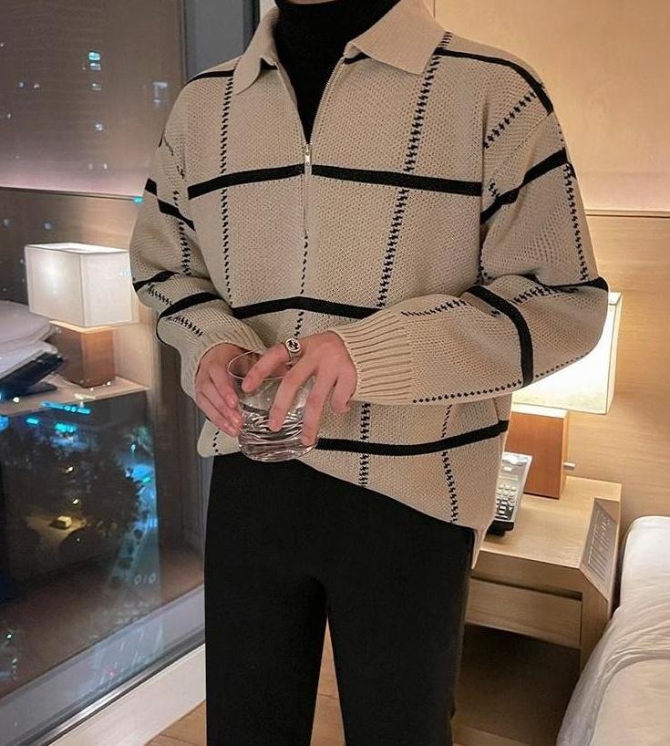Plaid Collar Knit Pullover Sweater
