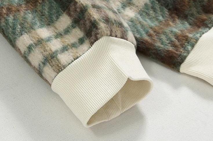 Plaid Fleece Pullover Sweatshirt