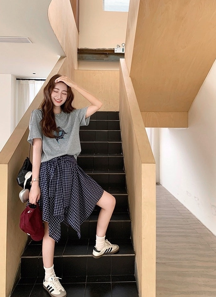 Plaid Skirt And Printed Short Sleeve Tee Set