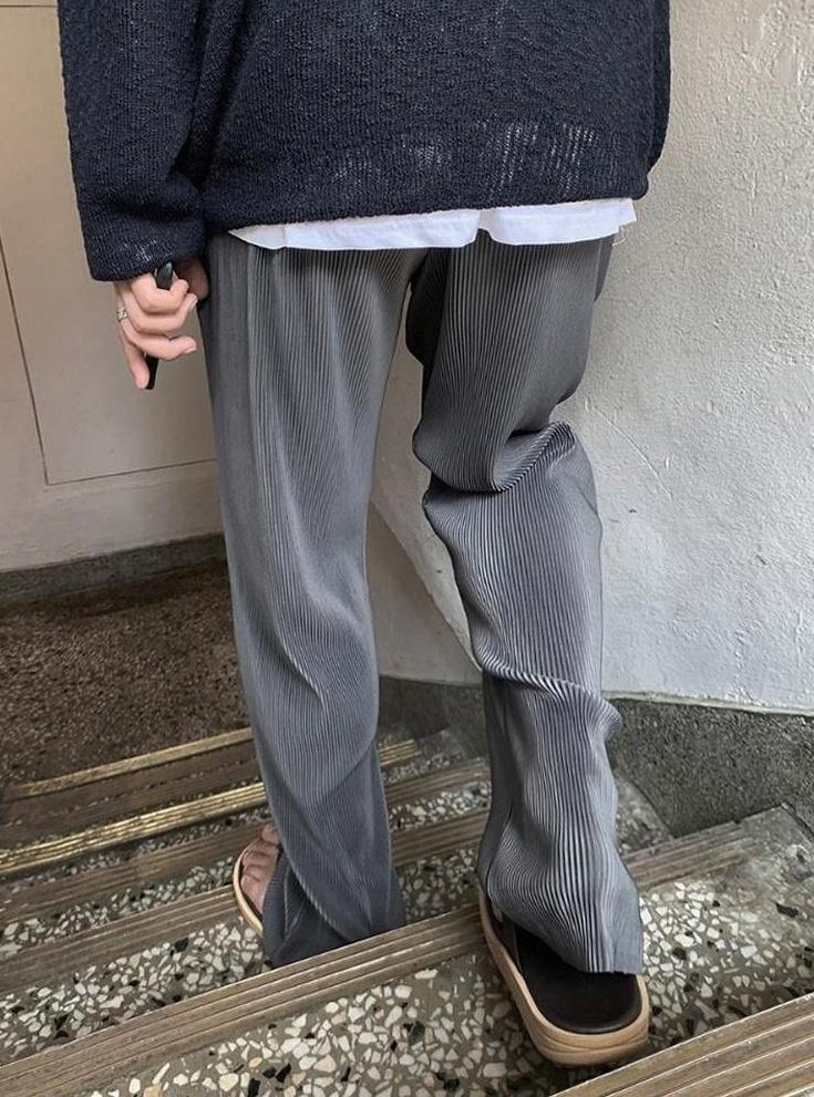 Pleated Wideleg Relaxed Trousers