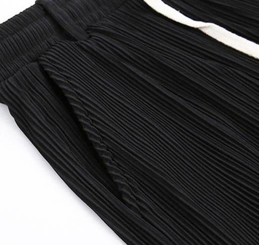 Pleated Wideleg Relaxed Trousers