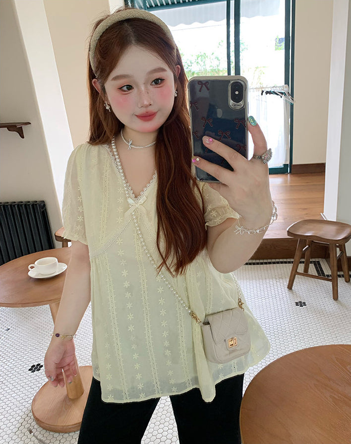 Plus Size Loose Short Sleeve Shirt Vacation Style