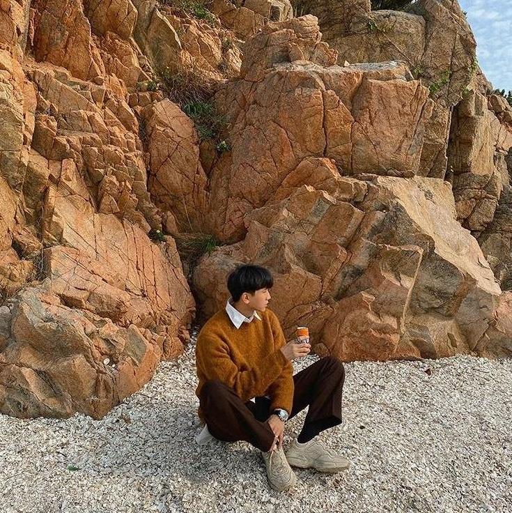 Premium Loose Knit Sweater
