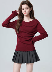 Red Floral Knit Sweater With Slim Fit Design