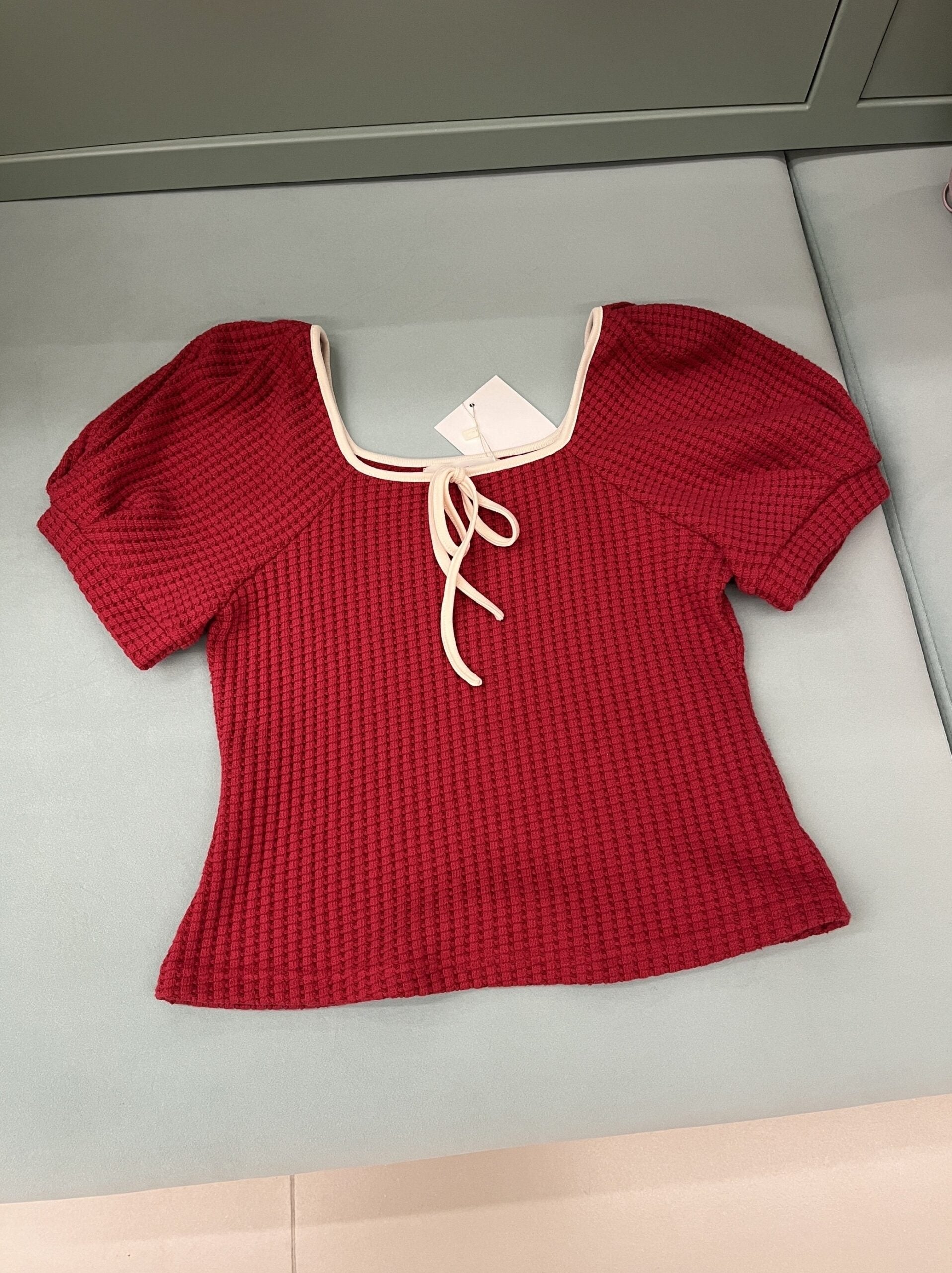 Red Ribbon Tie Puff Sleeve Top