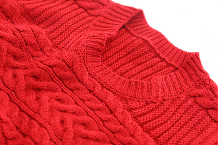 Red Round Neck Twist Knit Sweater