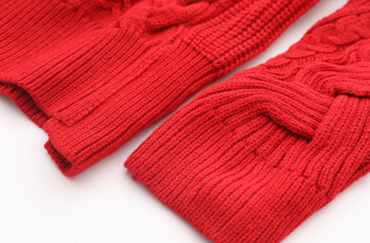 Red Round Neck Twist Knit Sweater