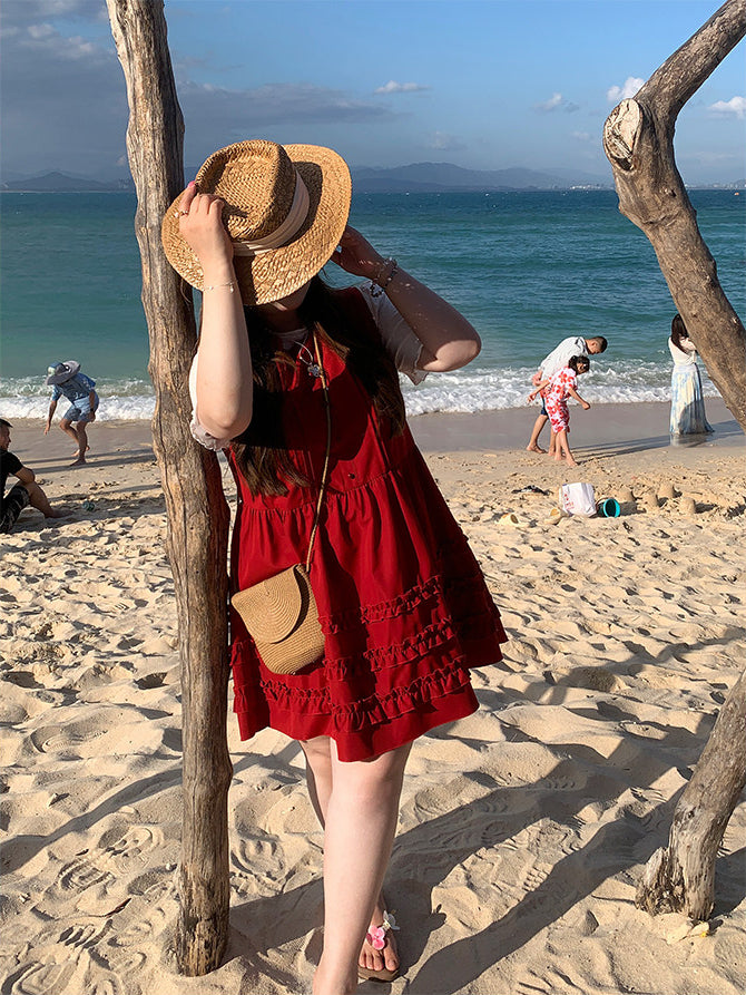 Red Sleeveless Vacation Dress