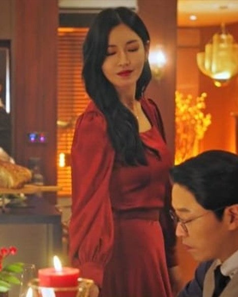 Red Square Neckline Long Sleeves Dress