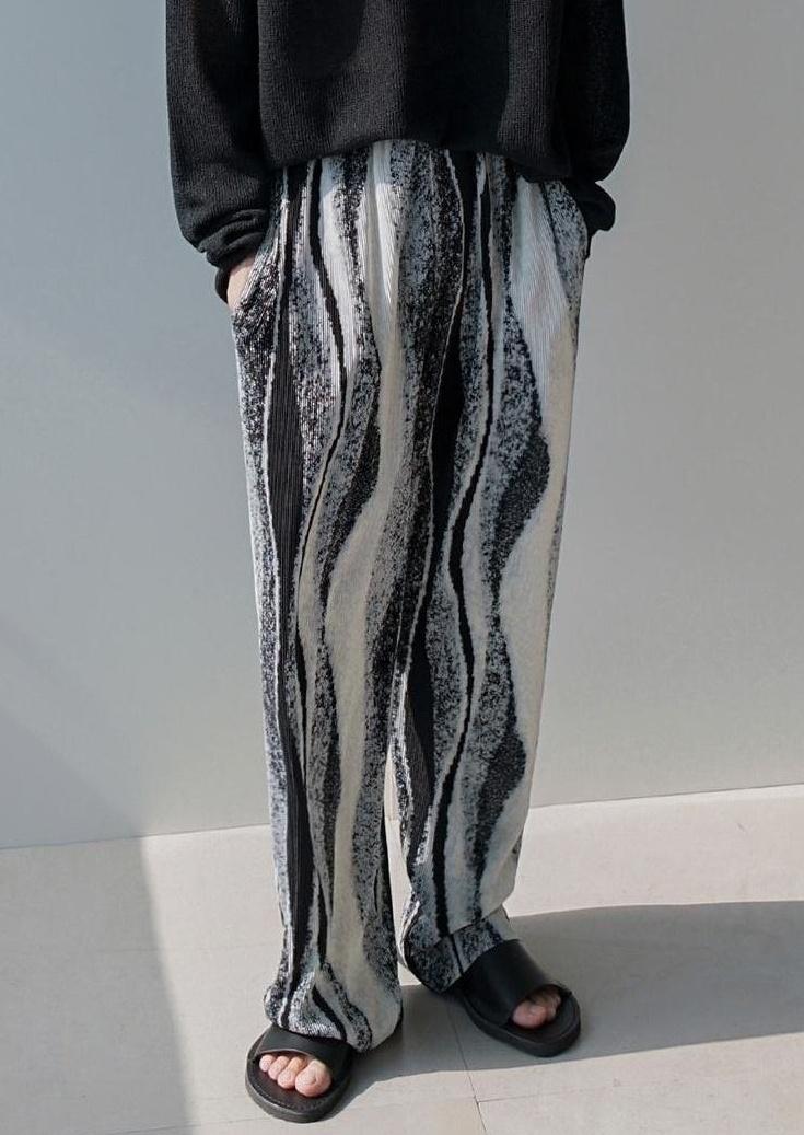 Relaxed Chic Pleated Wideleg Trousers