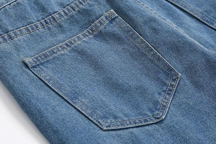 Relaxed Fit Casual Jeans