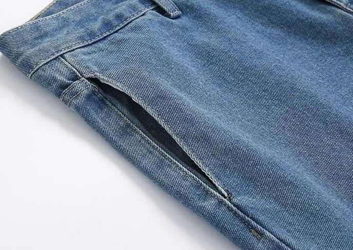 Relaxed Fit Casual Jeans