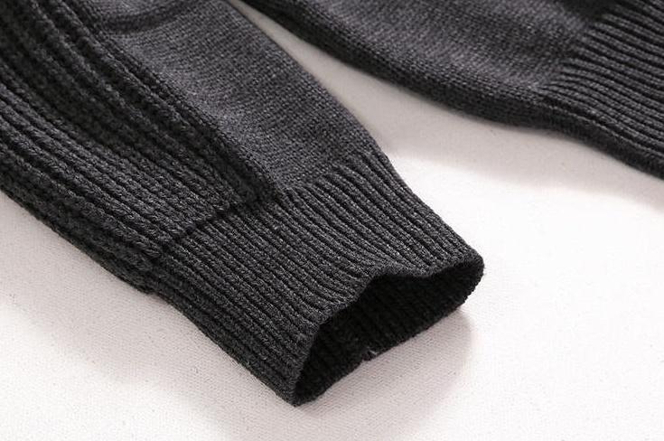 Relaxed Fit Knit Pullover Sweater