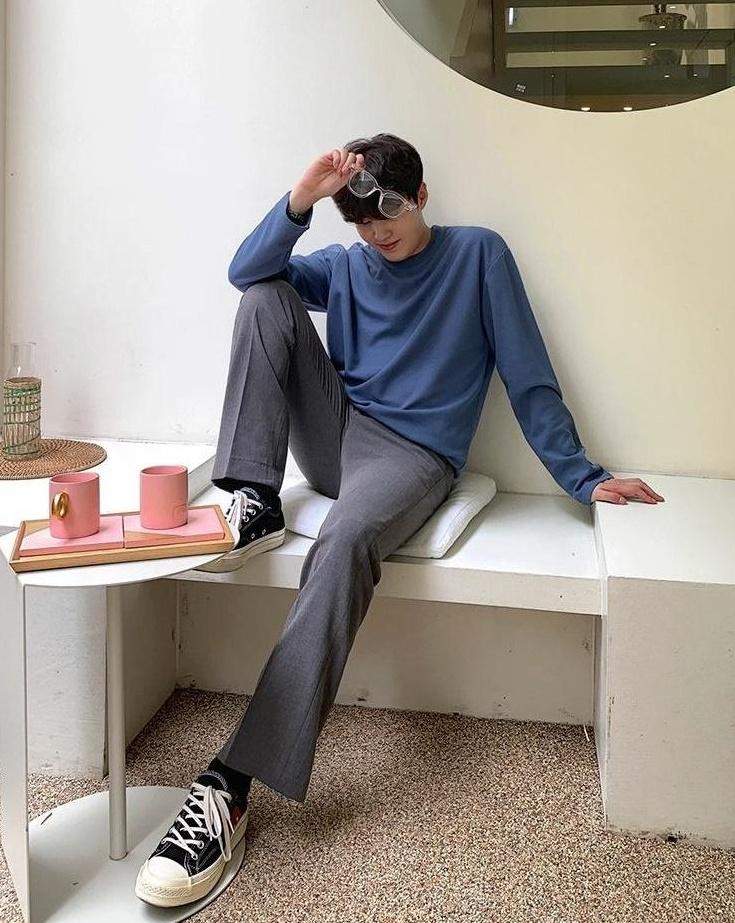 Relaxed Fit Tailored Trousers