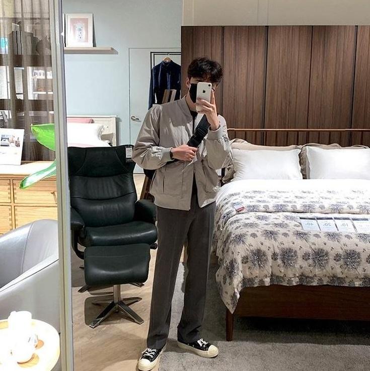 Relaxed Fit Tailored Trousers
