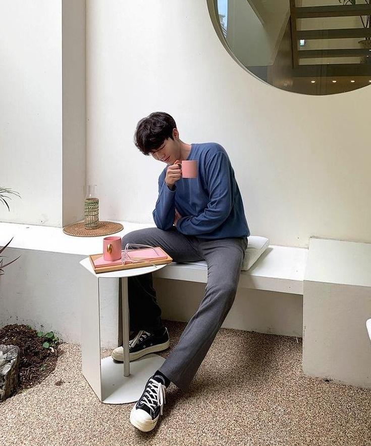 Relaxed Fit Tailored Trousers