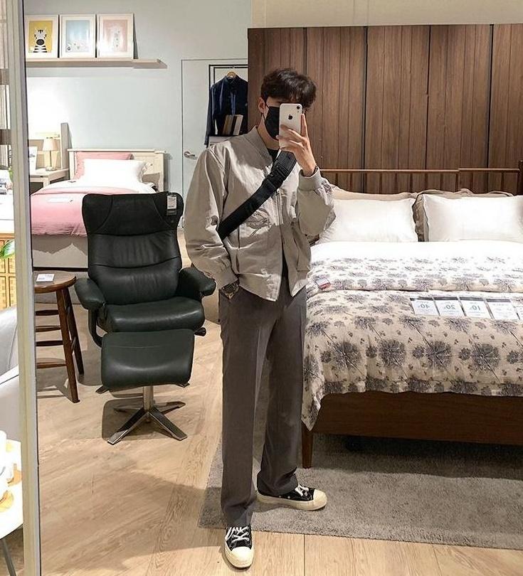 Relaxed Fit Tailored Trousers