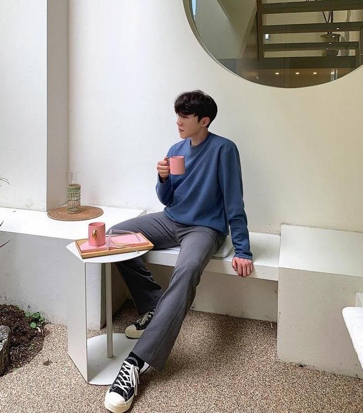Relaxed Fit Tailored Trousers
