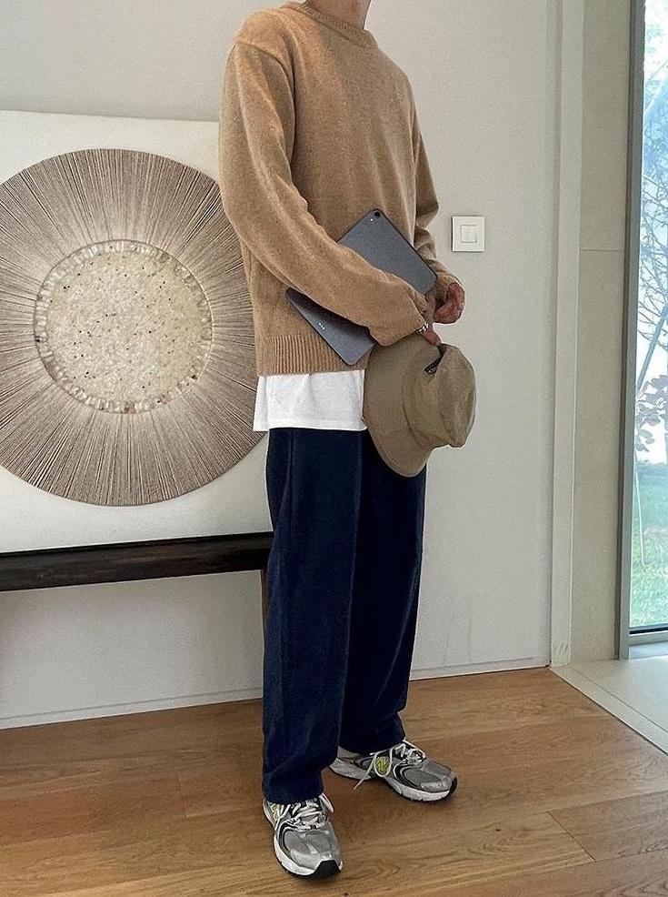 Relaxed Fit Waffle Trousers