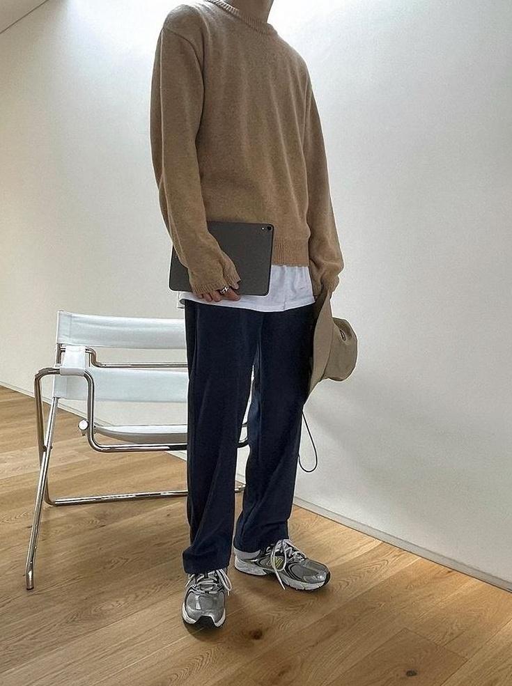 Relaxed Fit Waffle Trousers