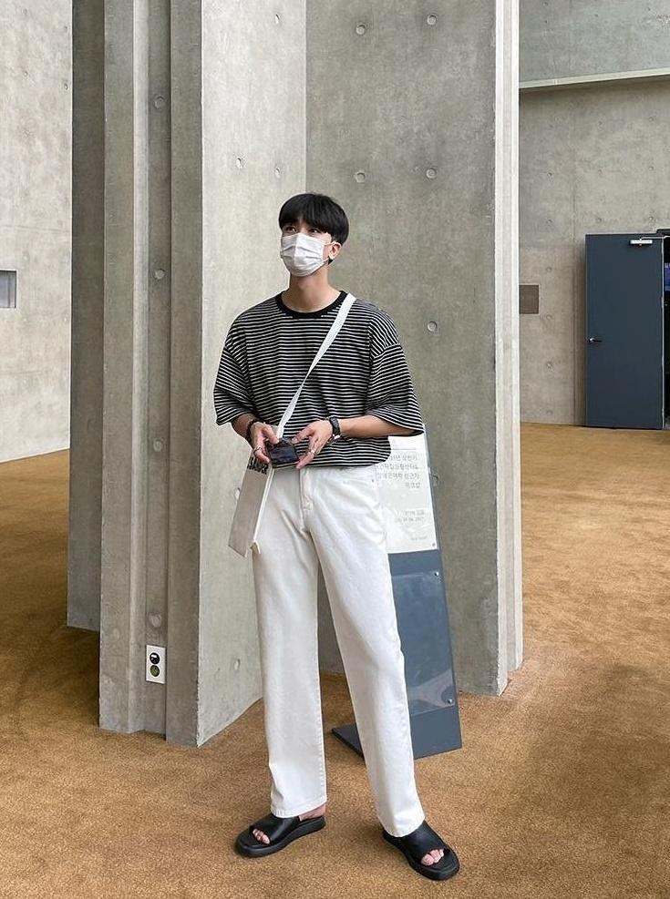 Relaxed Fit Washed Casual Pants