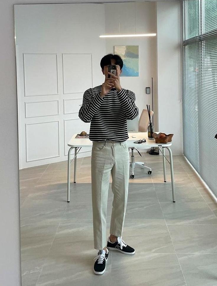 Relaxed Fit Washed Denim Trousers