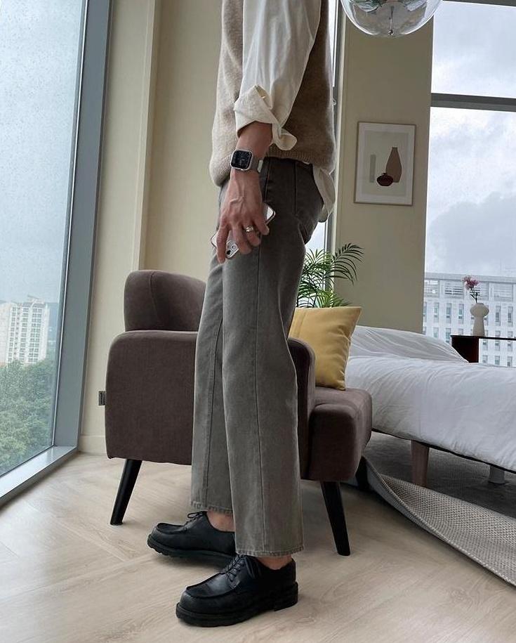 Relaxed Fit Washed Denim Trousers
