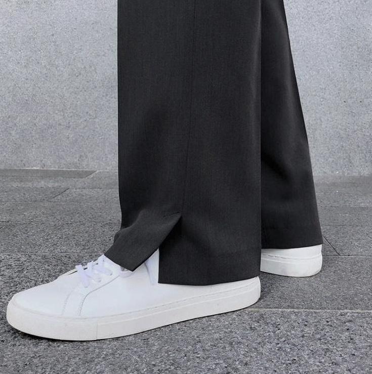 Relaxed Fit Wide Leg Trousers