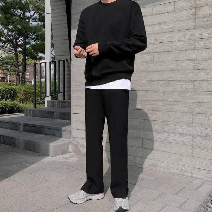 Relaxed Fit Wide Leg Trousers