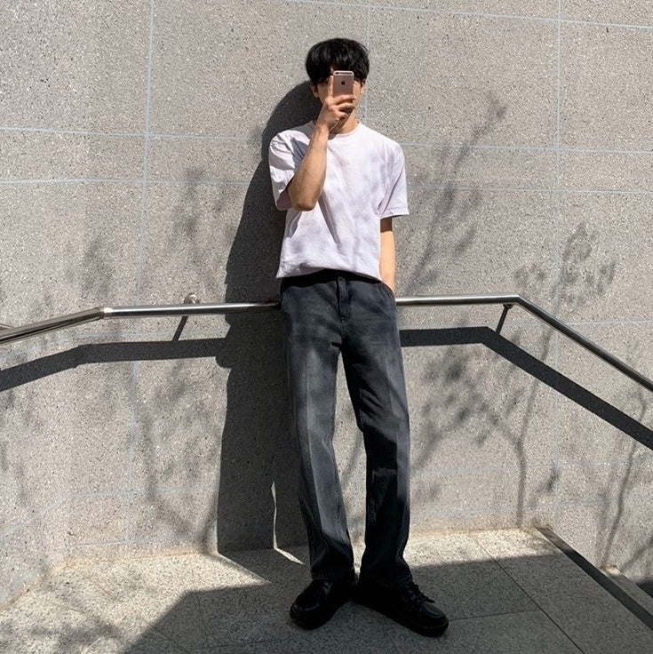 Relaxed Straight Black Vintage Jeans