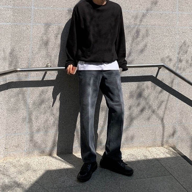 Relaxed Straight Black Vintage Jeans