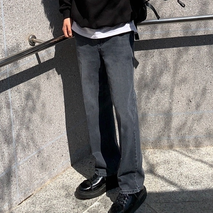 Relaxed Straight Black Vintage Jeans