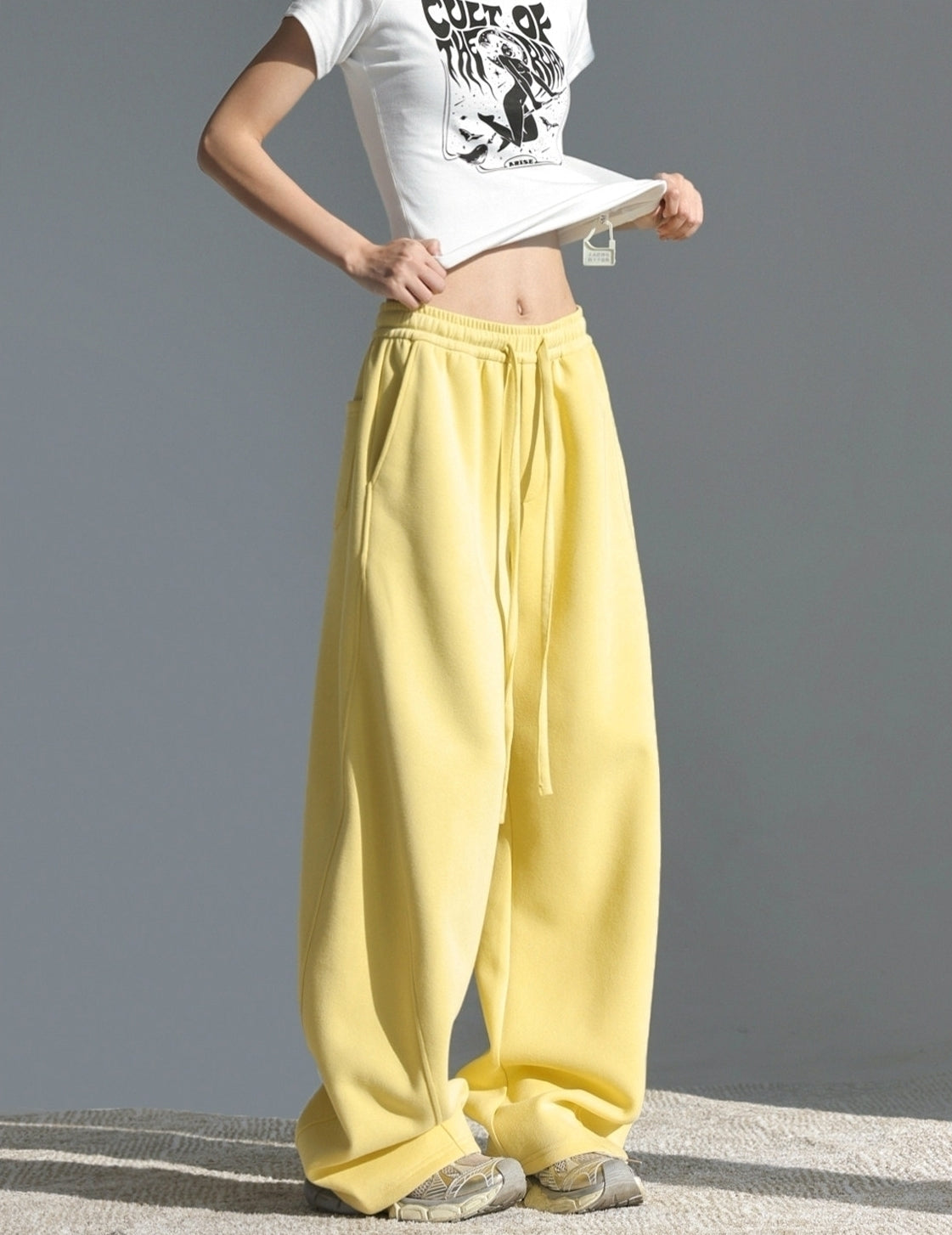 Relaxed Straight Leg Sports Pants