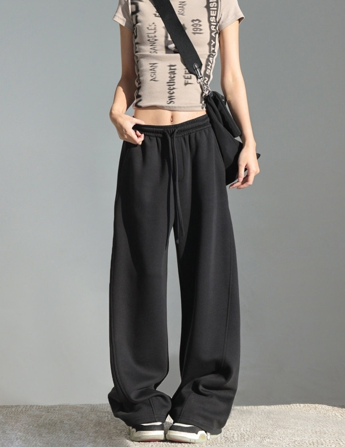 Relaxed Straight Leg Sports Pants