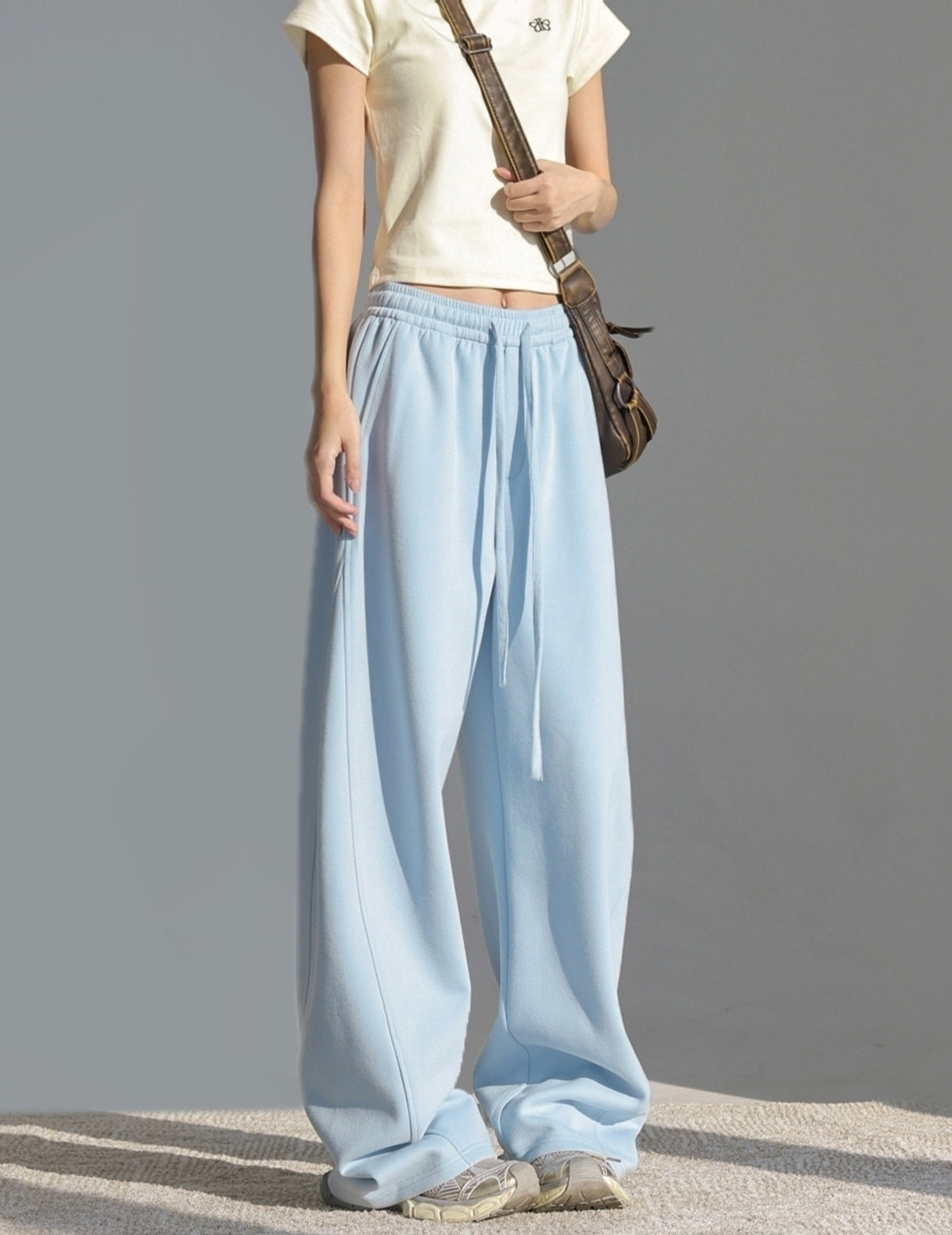 Relaxed Straight Leg Sports Pants