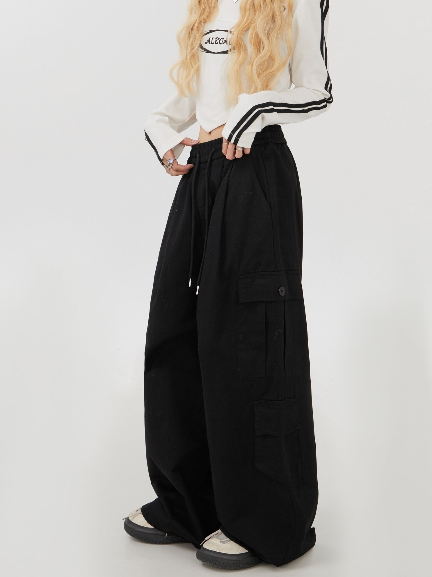 Retro Street Style Black Wide Leg Cargo Pants