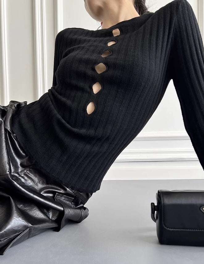 Black Cut-Out Long Sleeves Knit Top