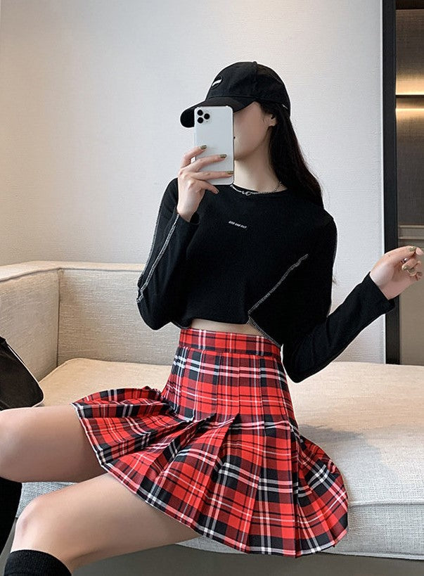 Black and White Pleated Plaid Skirt
