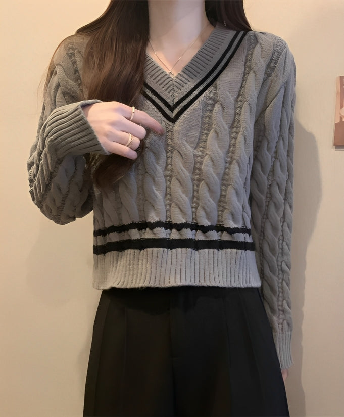 White V-Neck Knitted Sweater