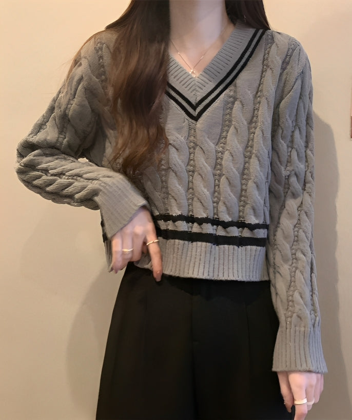 White V-Neck Knitted Sweater